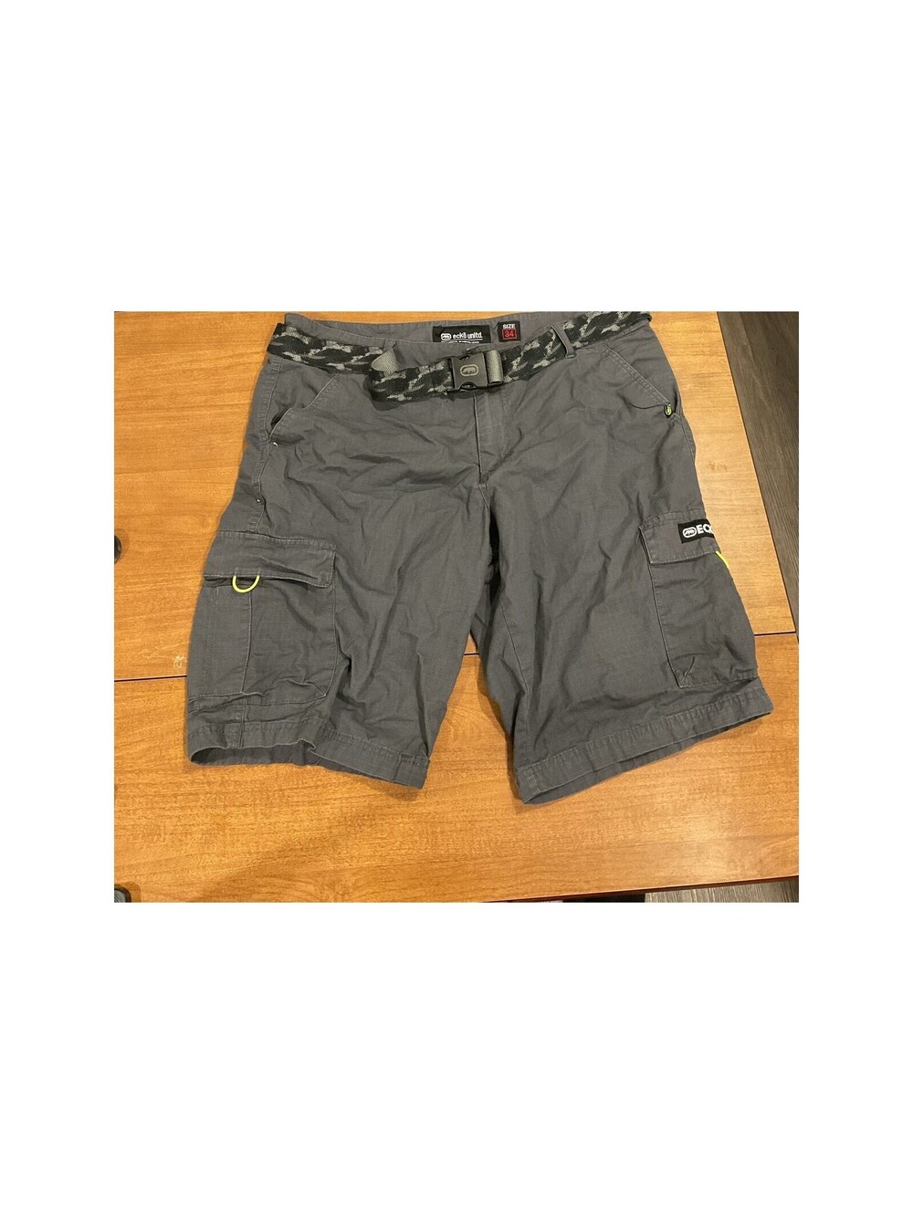 Crooks & Castles Men's Gray Cargo Shorts with Camouflage Belt-111